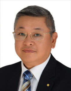 Dr. Darius Ngo